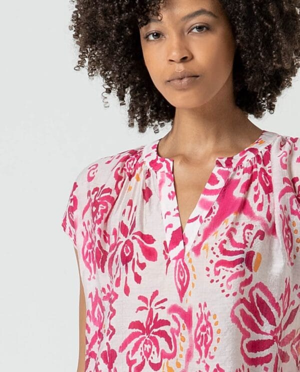Surkana Blusa con abertura de escote en V Fucsia - Imagen 2