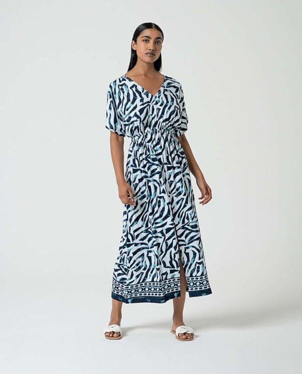 Surkana Vestido manga amplia, escote V y corte bajo pecho Azul